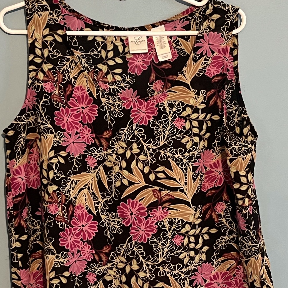 SELLING EMMA JAMES TOP FOR WOMEN SIZE 14 FLORAL COLOR SLEEVELESS PRE-OWNED— USED - Picture 8 of 10